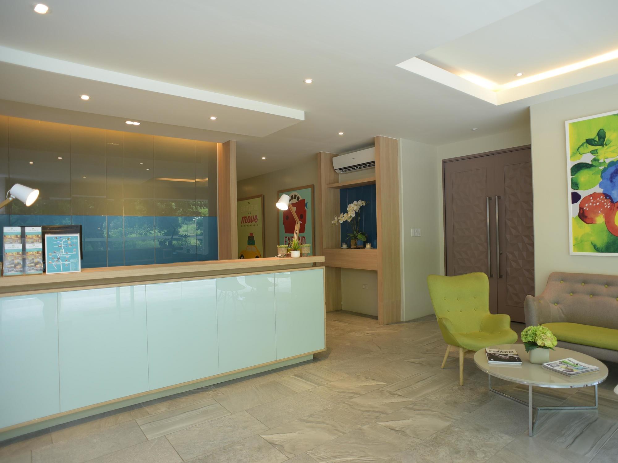 Laoag Parklane Hotel Eksteriør billede